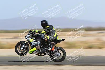 media/Apr-10-2022-SoCal Trackdays (Sun) [[f104b12566]]/Speed Shots Back Straight (930am)/